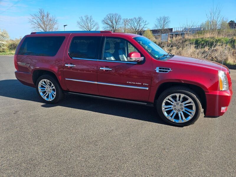 Gebraucht Cadillac Escalade 409 PS (300 kW) 2013 Rot SUV