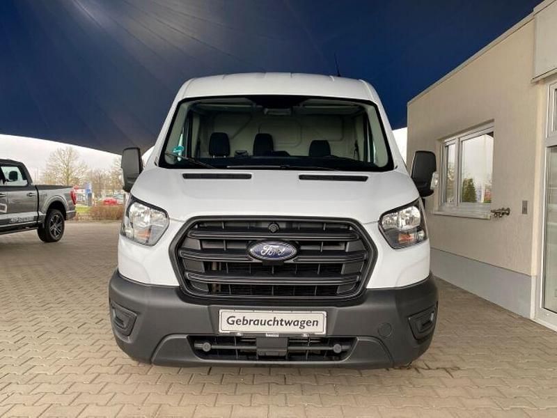 Gebraucht Ford Transit 131 PS (96 kW) 2022 Weiß Van