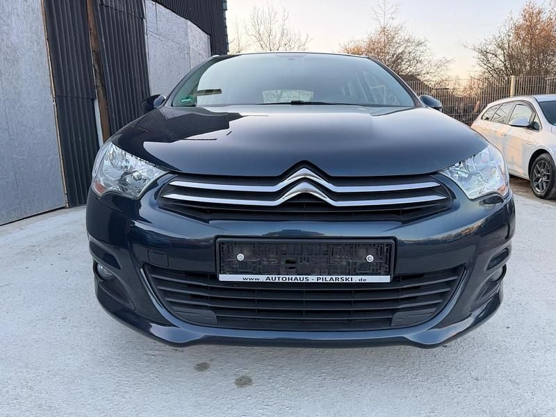 Gebraucht Citroën C4 95 PS (69 kW) 2013 Blau Kleinwagen