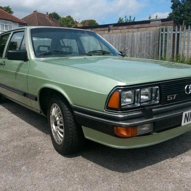 Grün Gebraucht 1982 Audi 200 Limousine | 12.000 € - Bild 1/3