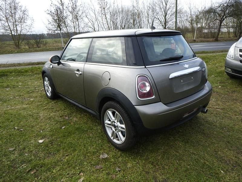 Gebraucht Mini ONE 75 PS (55 kW) 2014 Silber Kleinwagen