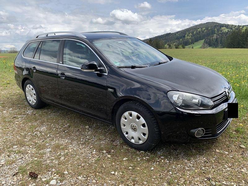 Schwarz Gebraucht 2011 VW Golf VI Comfortline Kleinwagen | 6.199 € (Fairer Preis) - Bild 1/4