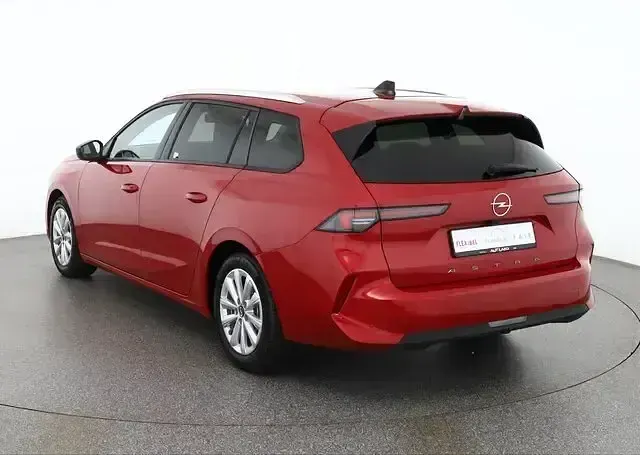 Gebraucht Opel Astra 131 PS (96 kW) 2023 Rot Kleinwagen