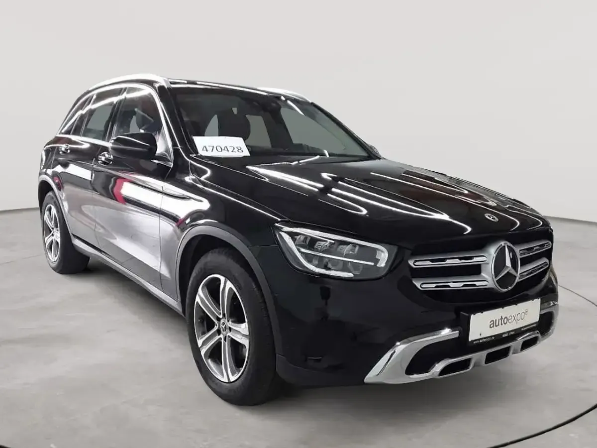 Gebraucht Mercedes GLC220 Exclusive 194 PS (142 kW) 2021 SUV