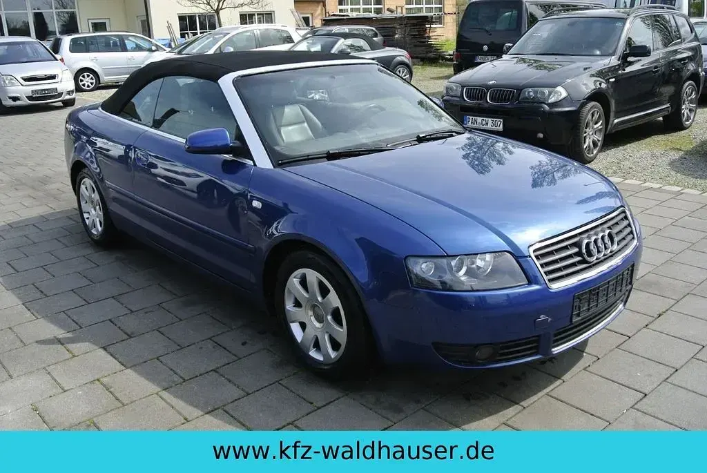 Gebraucht Audi A4 Cabriolet 170 PS (125 kW) 2002 Blau Cabrio