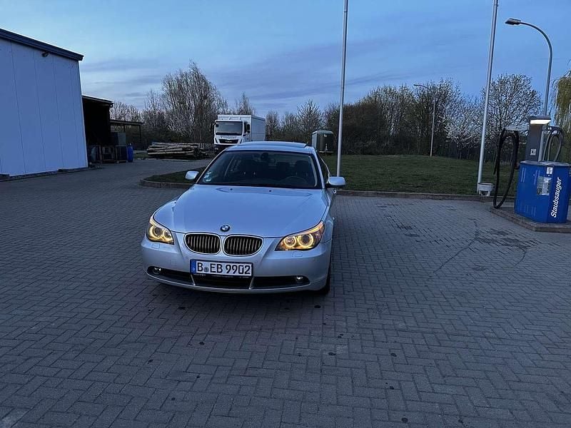 Gebraucht BMW 523 177 PS (130 kW) 2006 Limousine