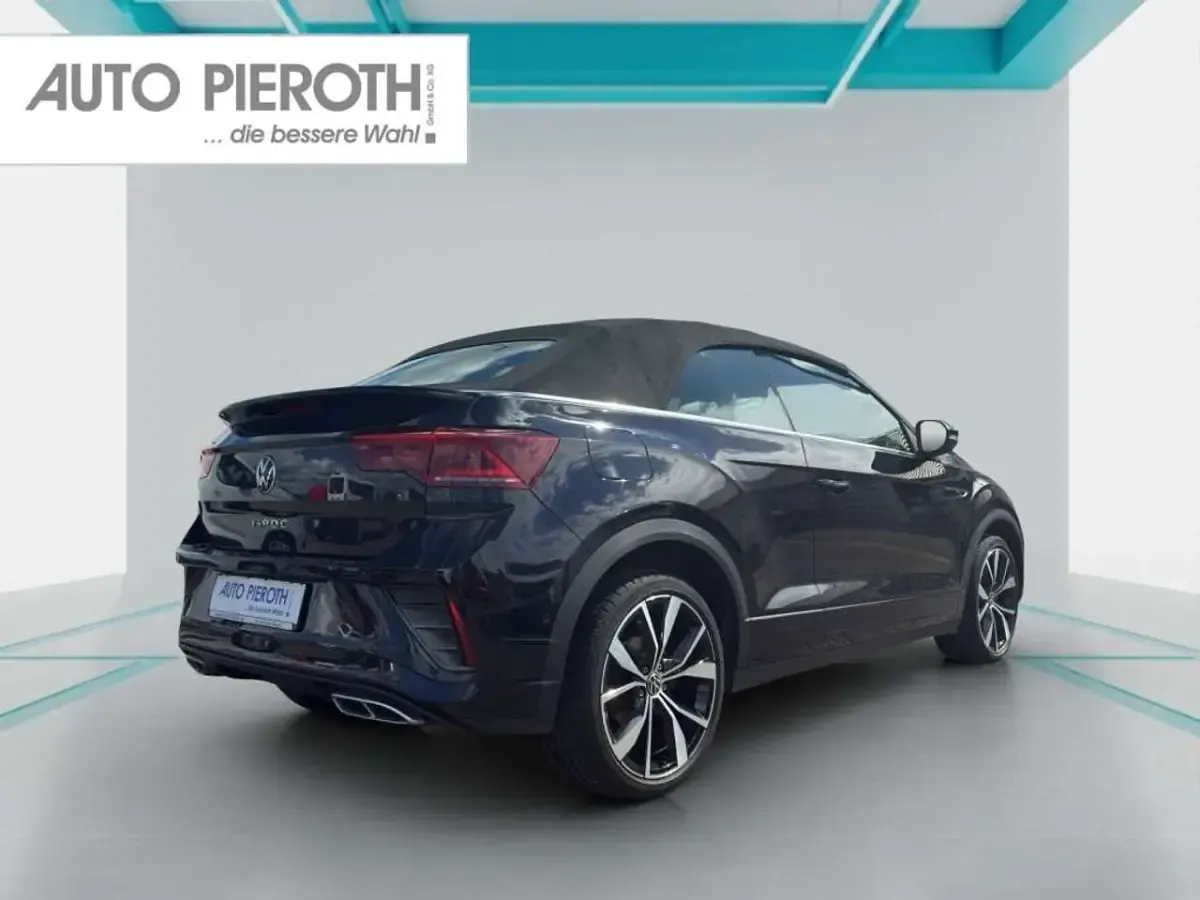 Gebraucht VW T-Roc Cabriolet R-line 150 PS (110 kW) 2023 Deep black perleffekt Cabrio