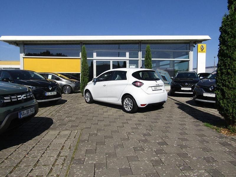 Gebraucht Renault Zoe Experience 80 kW (109 PS) 2020 Weiß Kleinwagen
