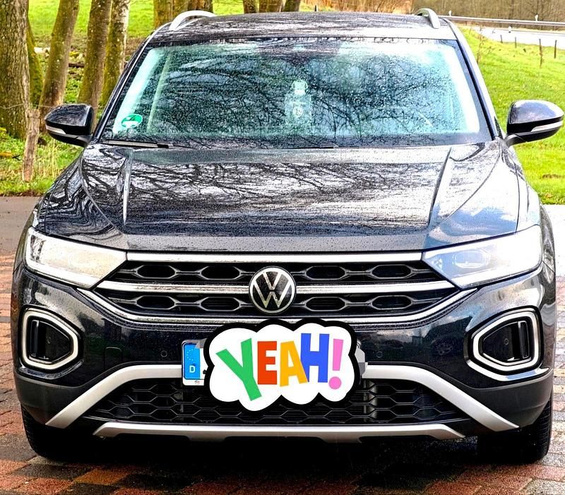 Gebraucht VW T-Roc 150 PS (110 kW) 2023 Schwarz SUV