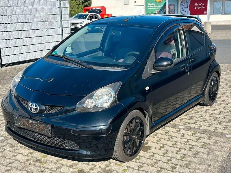 Schwarz Gebraucht 2009 Toyota Aygo Kleinwagen | 2.229 € (Guter Preis) - Bild 1/4