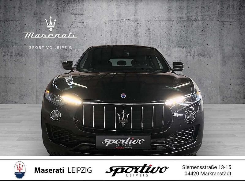 Schwarz Gebraucht 2018 Maserati Levante SUV | 39.979 € (Superpreis) - Bild 1/4