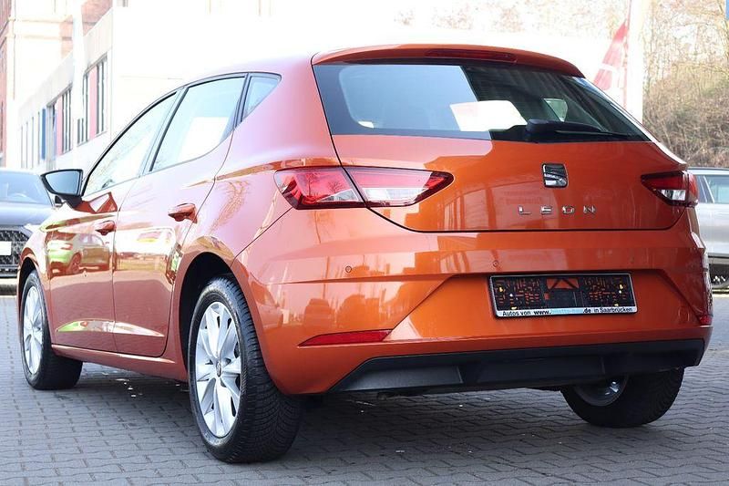 Gebraucht Seat Leon Style 150 PS (110 kW) 2018 Orange Limousine