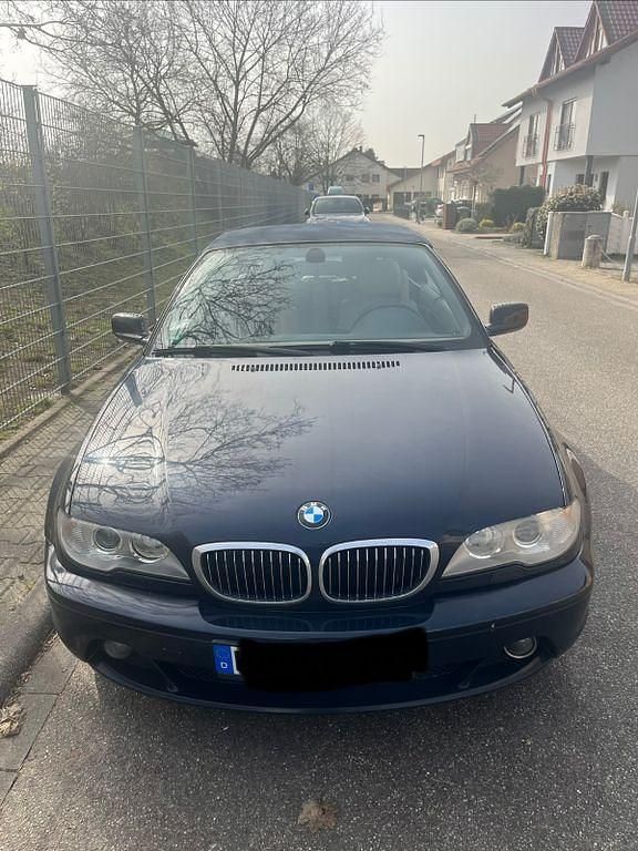 Gebraucht BMW 325 Cabriolet 192 PS (141 kW) 2006 Blau Cabrio