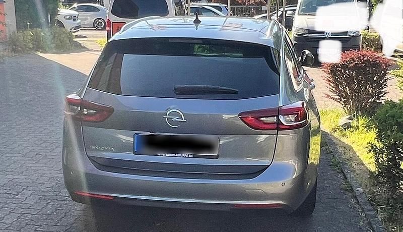 Grau Gebraucht 2019 Opel Insignia Business Kombi | 20.000 € (Teuer) - Bild 1/4
