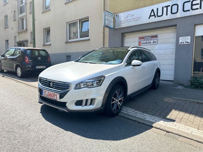 Weiß Gebraucht 2015 Peugeot 508 Kombi | 9.490 € (Teuer) - Bild 1/4