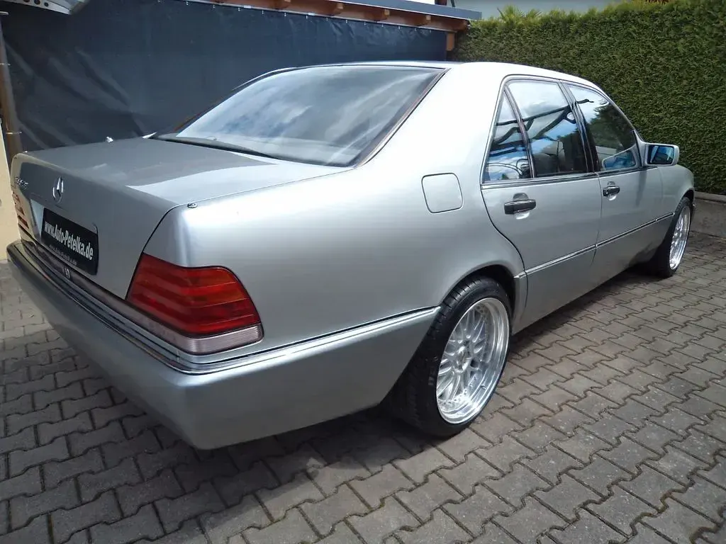 Gebraucht Mercedes S320 231 PS (169 kW) 1992 Brilliantsilber metallic Limousine