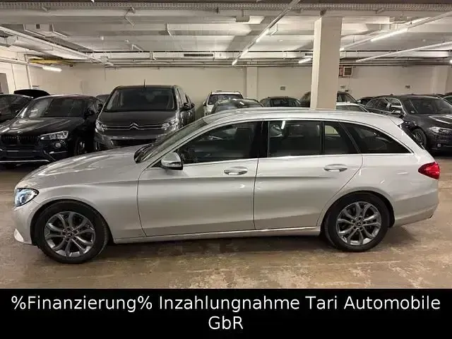 Gebraucht Mercedes C180 Avantgarde 156 PS (114 kW) 2018 Iriduiumsilber metallic Kombi