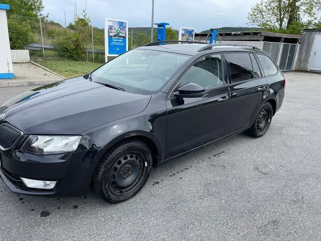 Gebraucht Skoda Octavia Active 150 PS (110 kW) 2014 Schwarz Kombi