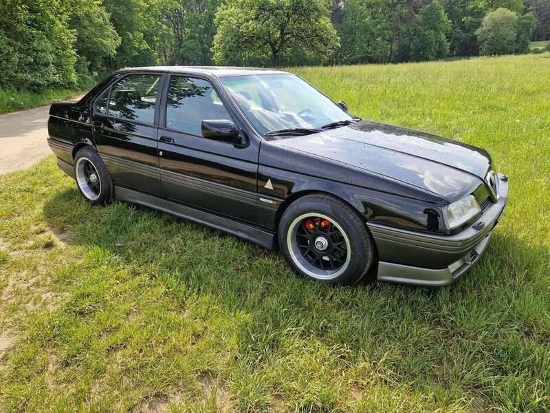 Schwarz Gebraucht 1995 Alfa Romeo 164 Quadrifoglio Verde Limousine | 24.500 € - Bild 1/4