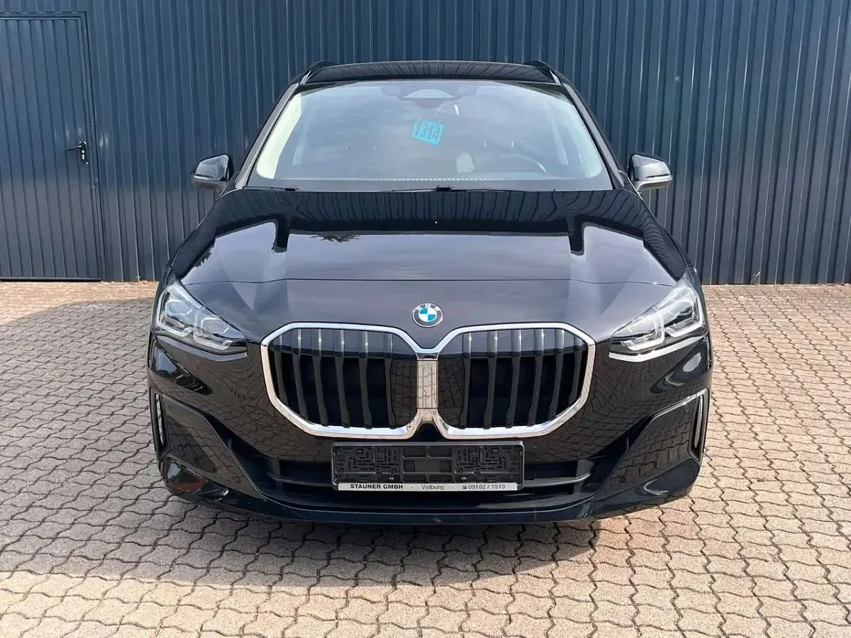 Gebraucht BMW 218 136 PS (100 kW) 2025 Black sapphiremetallic Coupé