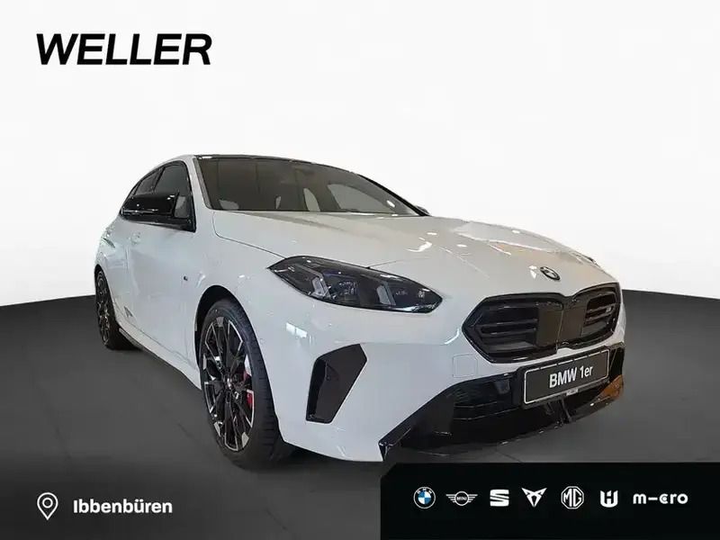 Alpinweiss (weiß) Neu 2024 BMW M135 M Sport Kleinwagen | 52.990 € (Guter Preis) - Bild 1/4