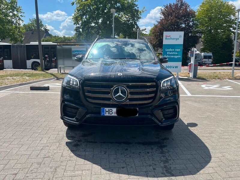 Schwarz Gebraucht 2024 Mercedes GLS350 AMG line SUV | 98.000 € (Fairer Preis) - Bild 1/4