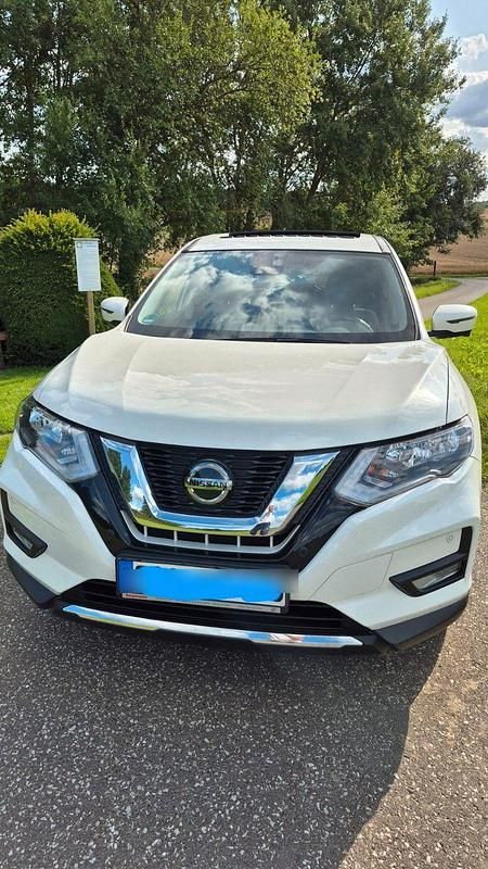 Weiß Gebraucht 2020 Nissan X-Trail N-Connecta SUV | 18.000 € (Superpreis) - Bild 1/4