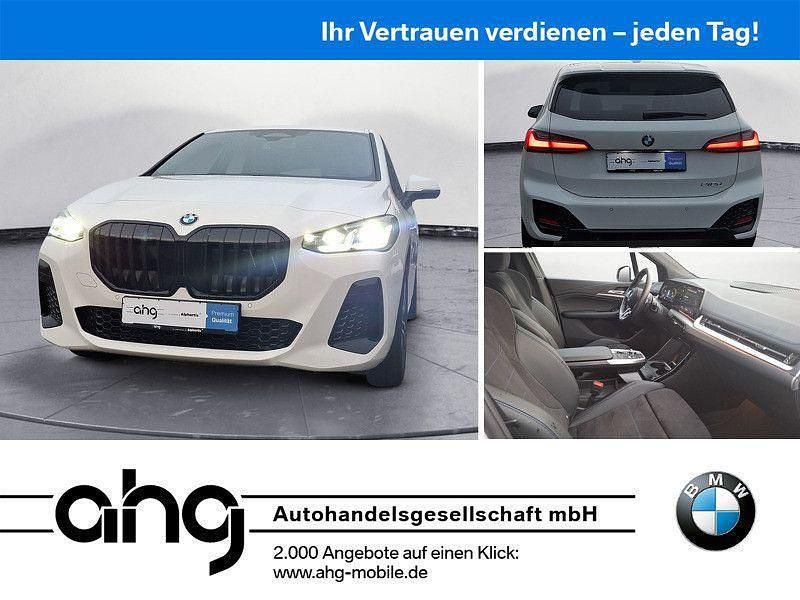 Weiß Gebraucht 2024 BMW 218 Active Tourer M Sport Van / Kleinbus | 34.660 € (Fairer Preis) - Bild 1/4