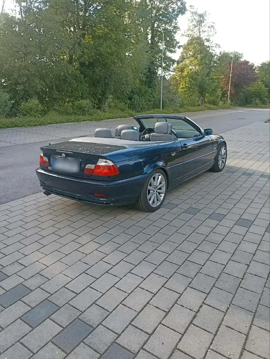 Gebraucht BMW 320 170 PS (125 kW) 2002 Grau Cabrio