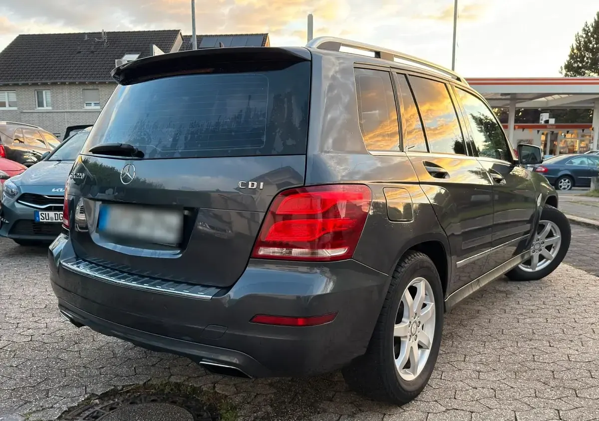 Gebraucht Mercedes GLK220 170 PS (125 kW) 2015 Grau SUV