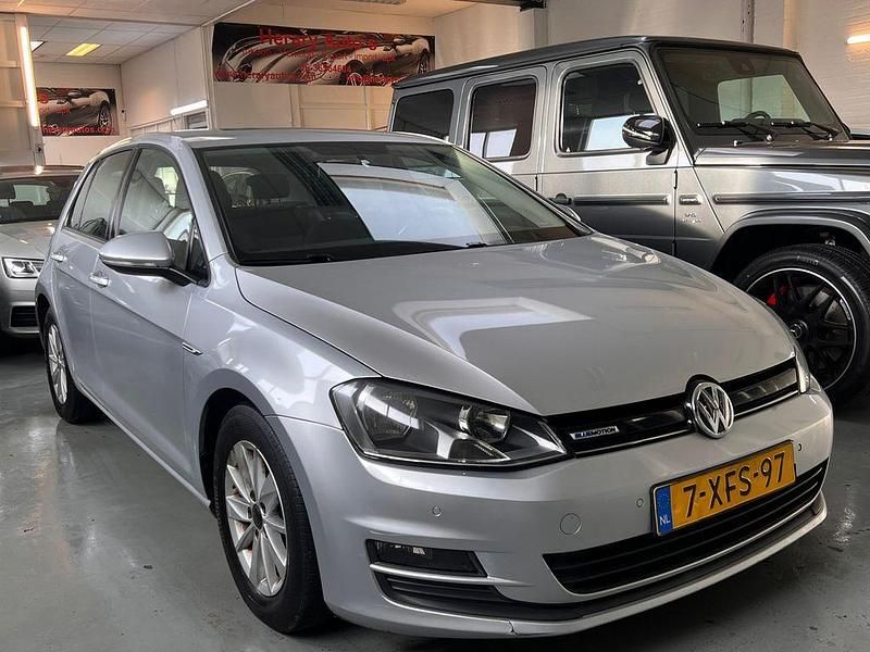 Gebraucht VW Golf VII 110 PS (80 kW) 2014 Grau Limousine
