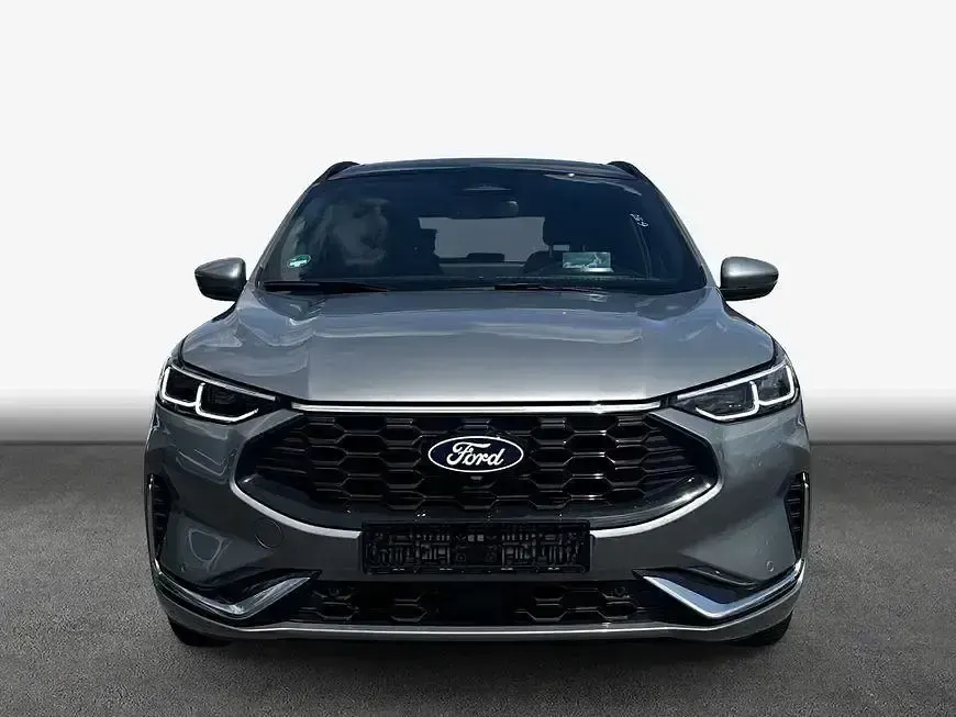 Gebraucht Ford Kuga ST-Line X 152 PS (111 kW) 2024 Solar silver metallic SUV