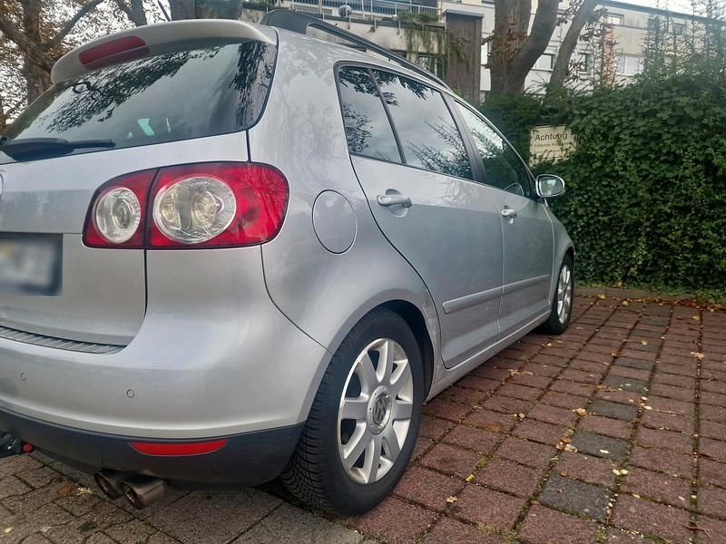 Gebraucht VW Golf V 160 PS (117 kW) 2008 Silber Kombi