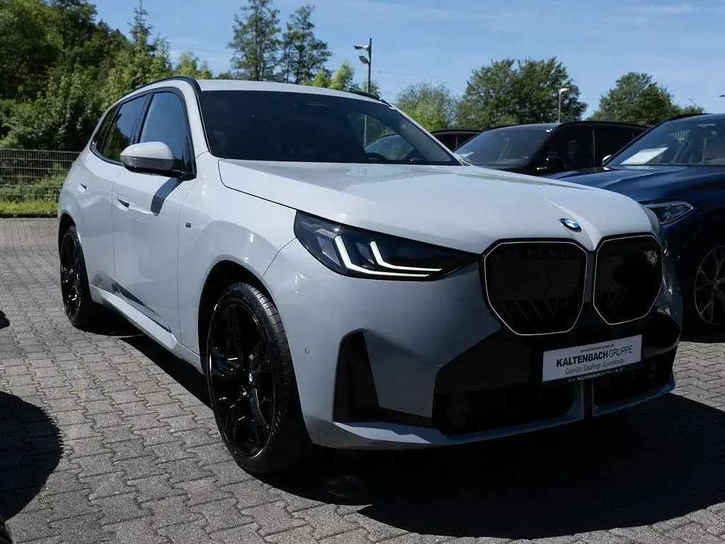 Gebraucht BMW X3 M Sport 190 PS (139 kW) 2025 Grau SUV