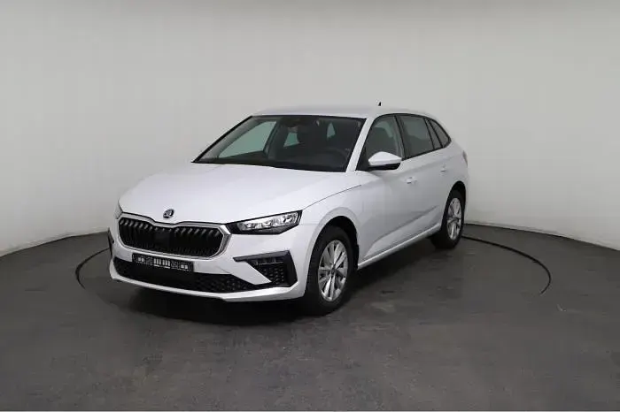 Neu Skoda Scala 116 PS (85 kW) 2026 Weiß, moonweiss metallic (2y) Kleinwagen