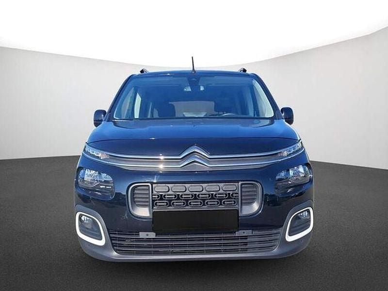 Gebraucht Citroën Berlingo Shine 131 PS (96 kW) 2023 Perlaneraschwarz Van / Kleinbus