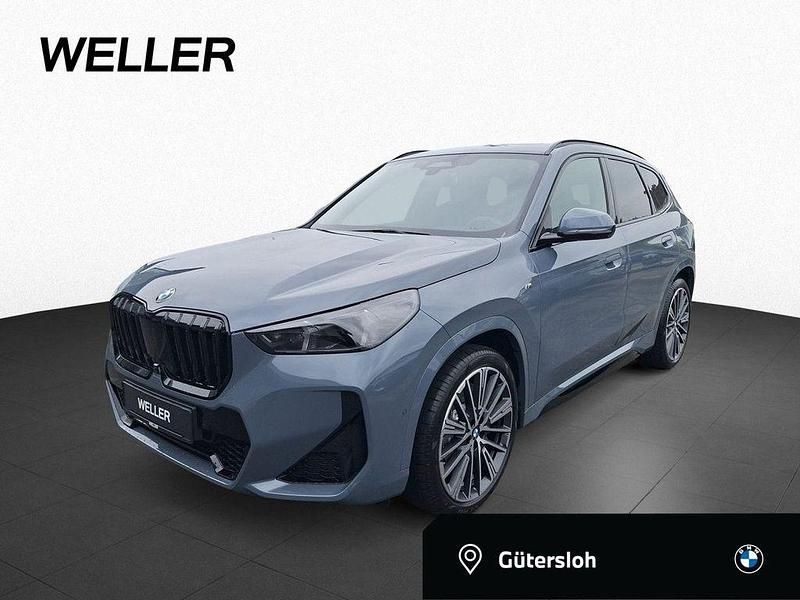 Storm bay (grau) Gebraucht 2025 BMW X1 Comfort Edition SUV | 61.790 € - Bild 1/4