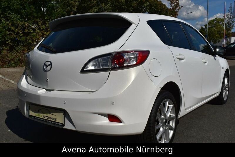 Gebraucht Mazda 3 Inclusive 150 PS (110 kW) 2013 Weiß Limousine