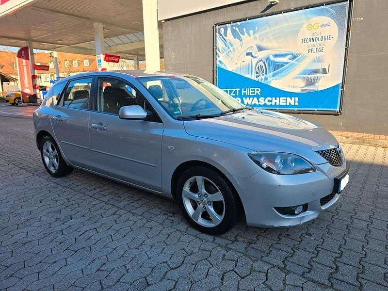 Silber Gebraucht 2006 Mazda 3 Active Limousine | 999 € (Superpreis) - Bild 1/4