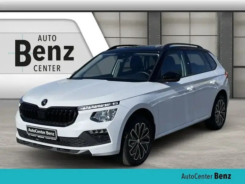 Weiß Gebraucht 2024 Skoda Kamiq Selection SUV | 23.690 € (Fairer Preis) - Bild 1/4