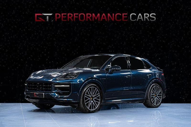 Gebraucht Porsche Cayenne 470 PS (345 kW) 2024 Blau SUV