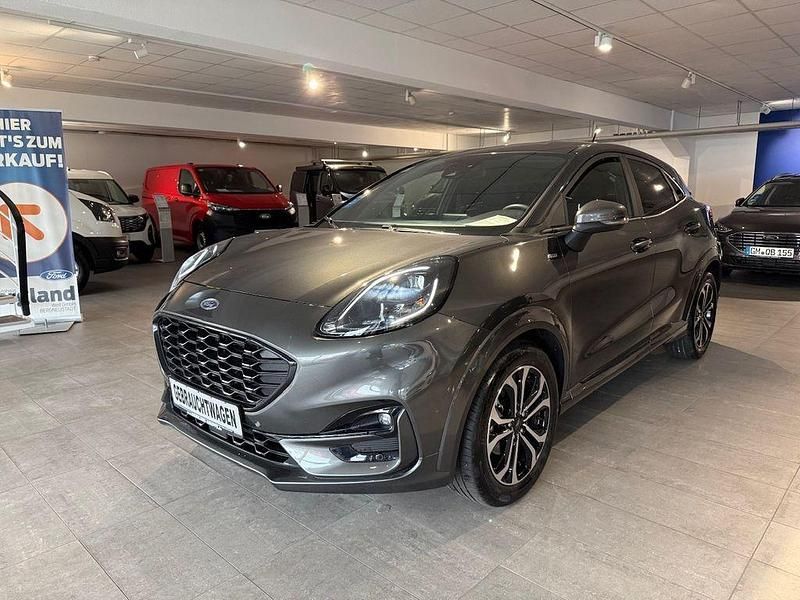 Gebraucht Ford Puma ST-Line 155 PS (114 kW) 2024 Lackierung metallic "magnetic grau" grau Coupé