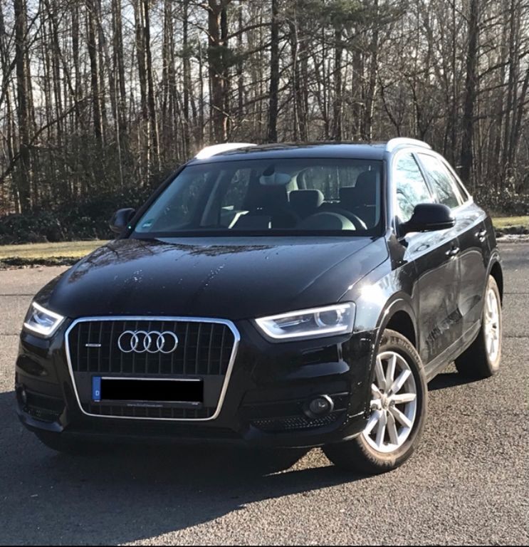 Schwarz Gebraucht 2013 Audi Q3 Comfort SUV | 13.690 € (Fairer Preis) - Bild 1/4