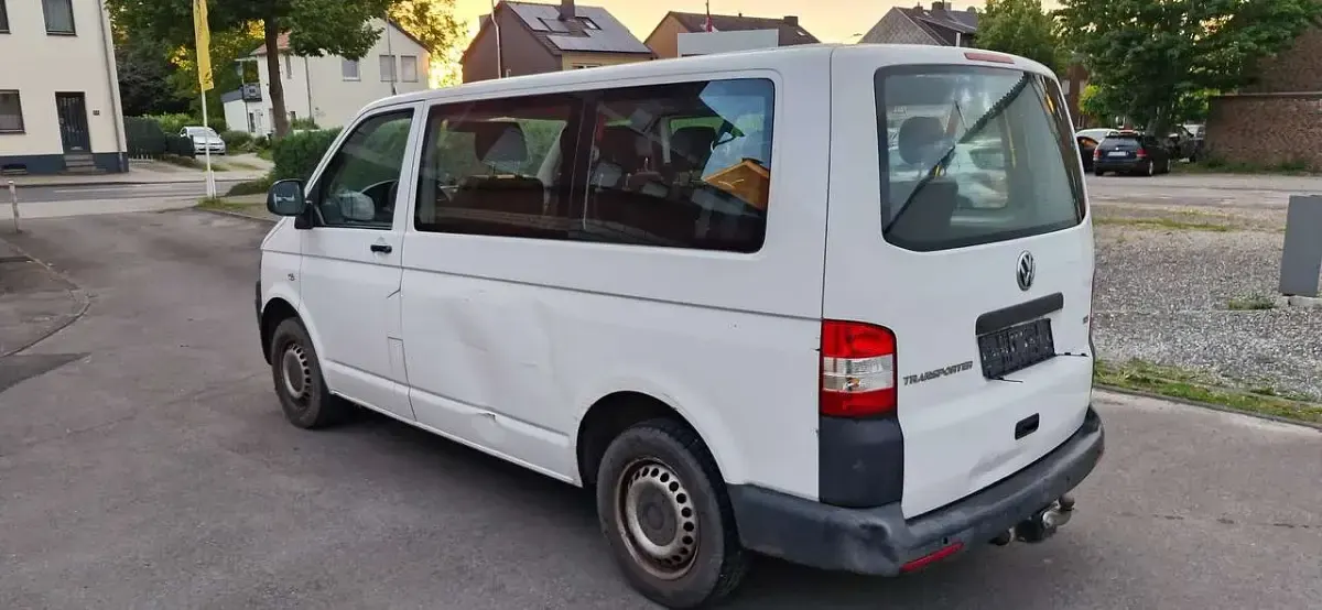 Gebraucht VW Transporter 84 PS (61 kW) 2014 Candyweiß Van
