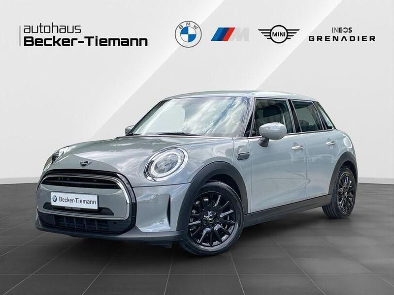 Moonwalk grey Gebraucht 2022 Mini Cooper Classic Kleinwagen | 22.888 € (Fairer Preis) - Bild 1/4