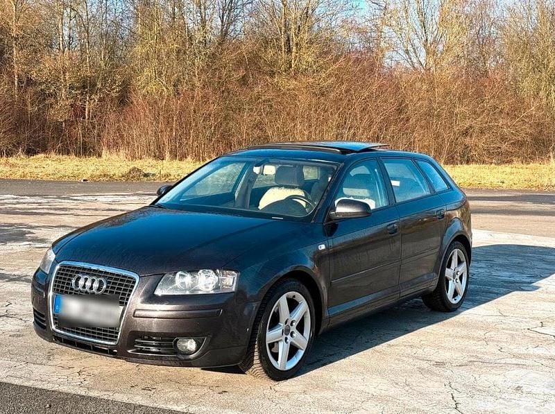 Braun Gebraucht 2005 Audi A3 Kleinwagen | 4.299 € (Fairer Preis) - Bild 1/4