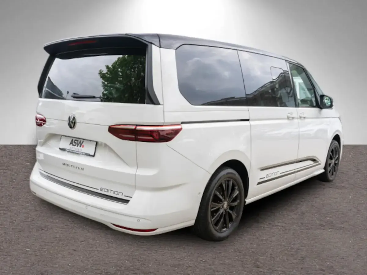 Używany VW Multivan Edition 150 KM (110 kW) 2024 Biały Minivan