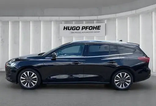 Gebraucht Ford Focus Style 125 PS (91 kW) 2023 Schwarz Kombi