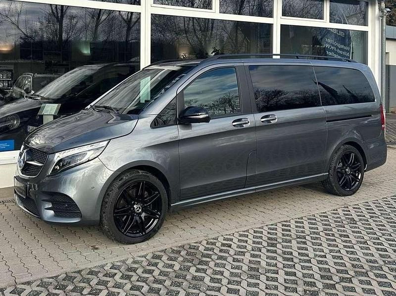 Gebraucht Mercedes V200 Avantgarde Edition 190 PS (139 kW) 2020 Selenitgrau metallic mb7992 Van / Kleinbus