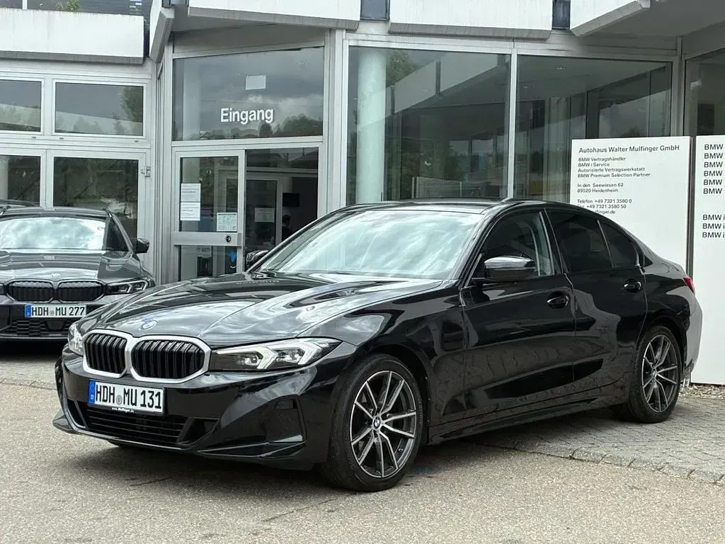 Gebraucht BMW 320 Performance 190 PS (139 kW) 2022 Schwarz Limousine